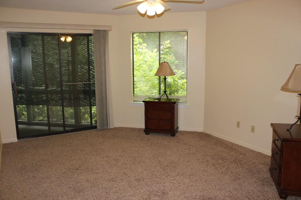 GARDEN OAKS CONDO - Residential Lease