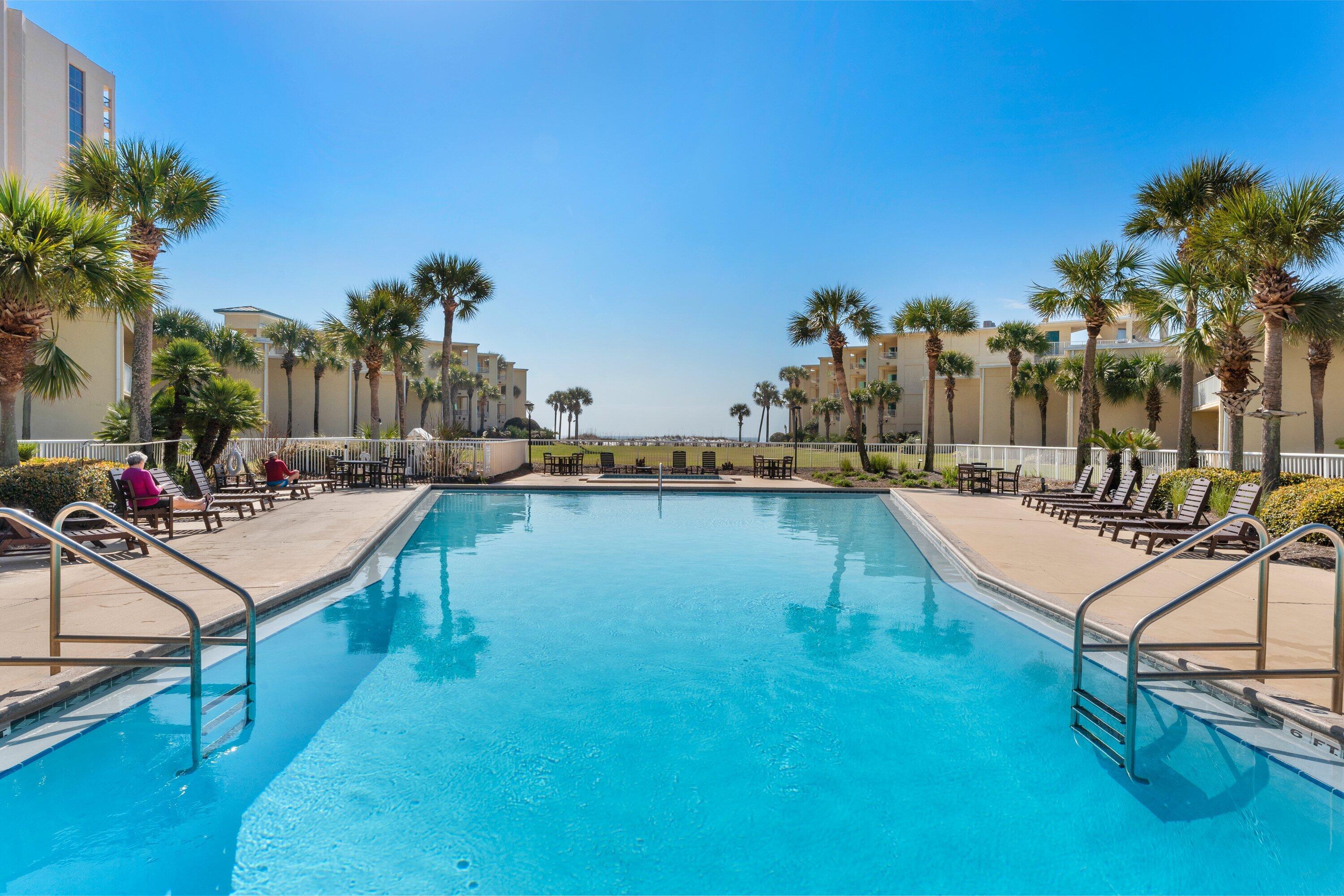 SILVER DUNES CONDO - Residential