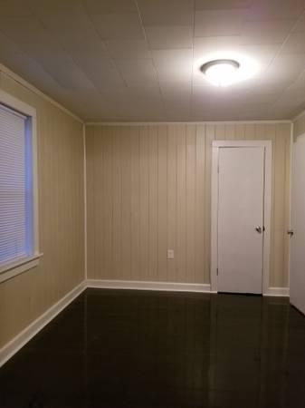 OVERBROOK/PINEDALE - Residential Lease