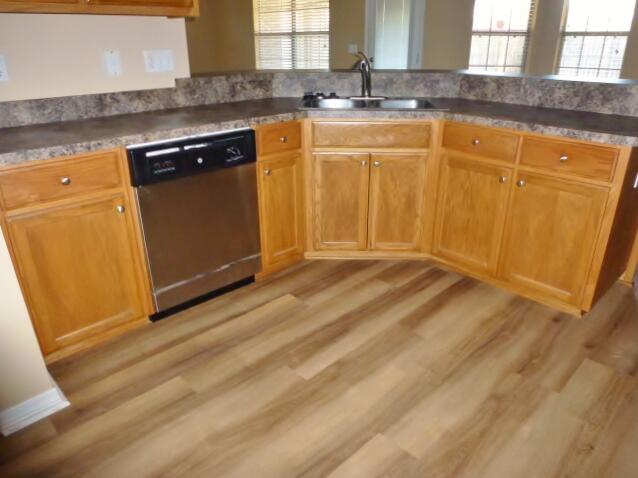WATERSTONE - Residential Lease