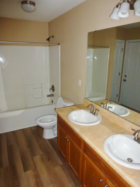 WATERSTONE - Residential Lease