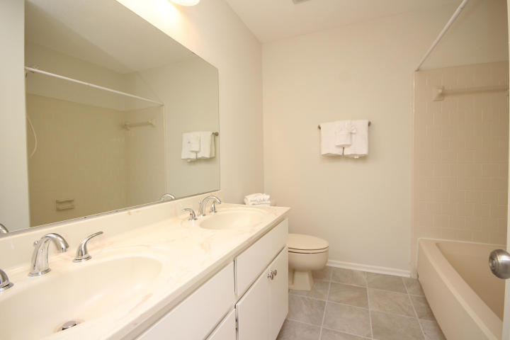 PORTOFINO T/H - Residential Lease