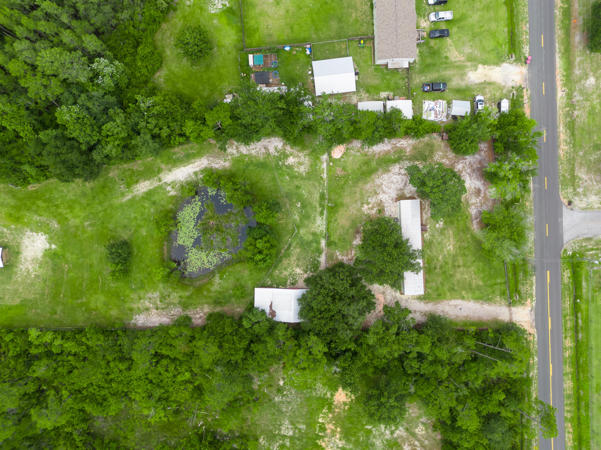 NO RECORDED SUBDIVISION - Residential