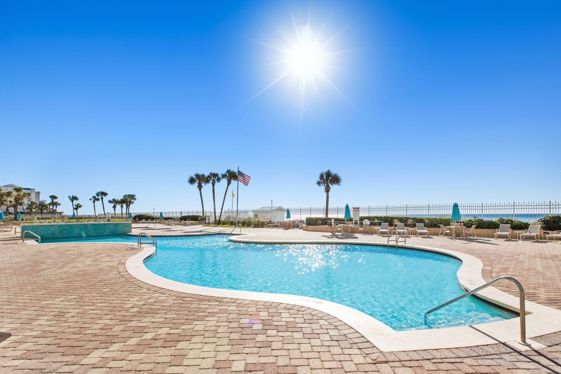 SILVER BEACH TOWERS - Residential