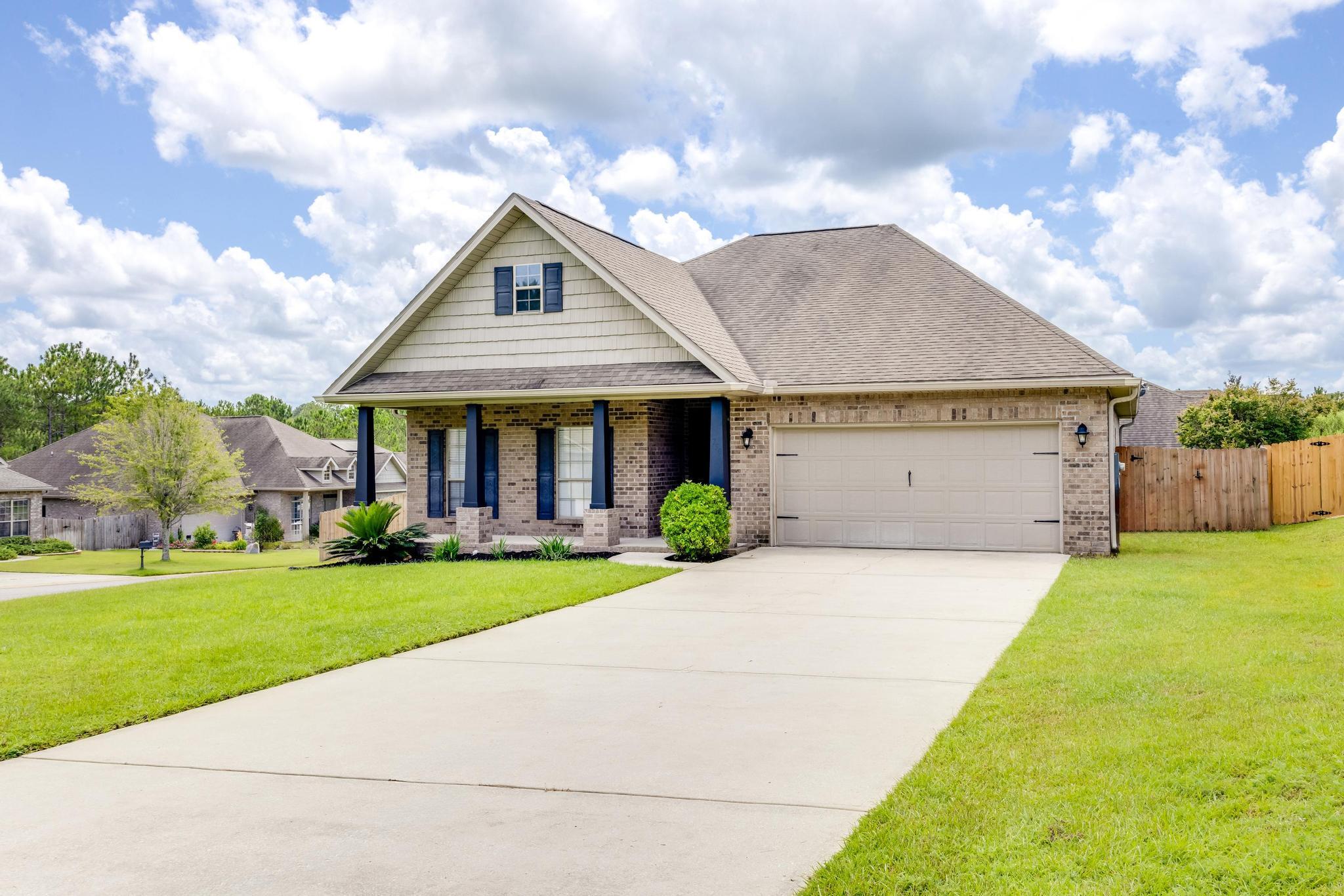ROLLING RIDGE - Residential