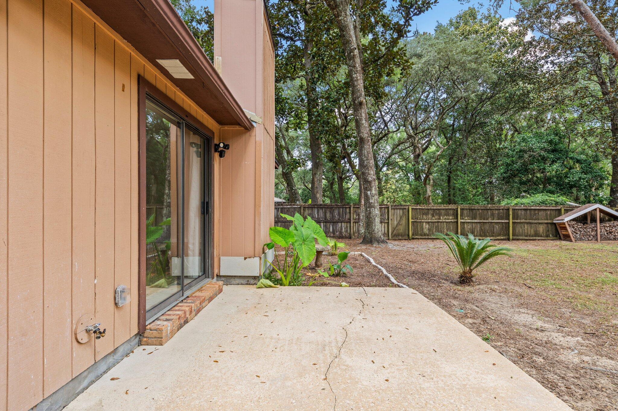 MINGER S/D - Residential Lease