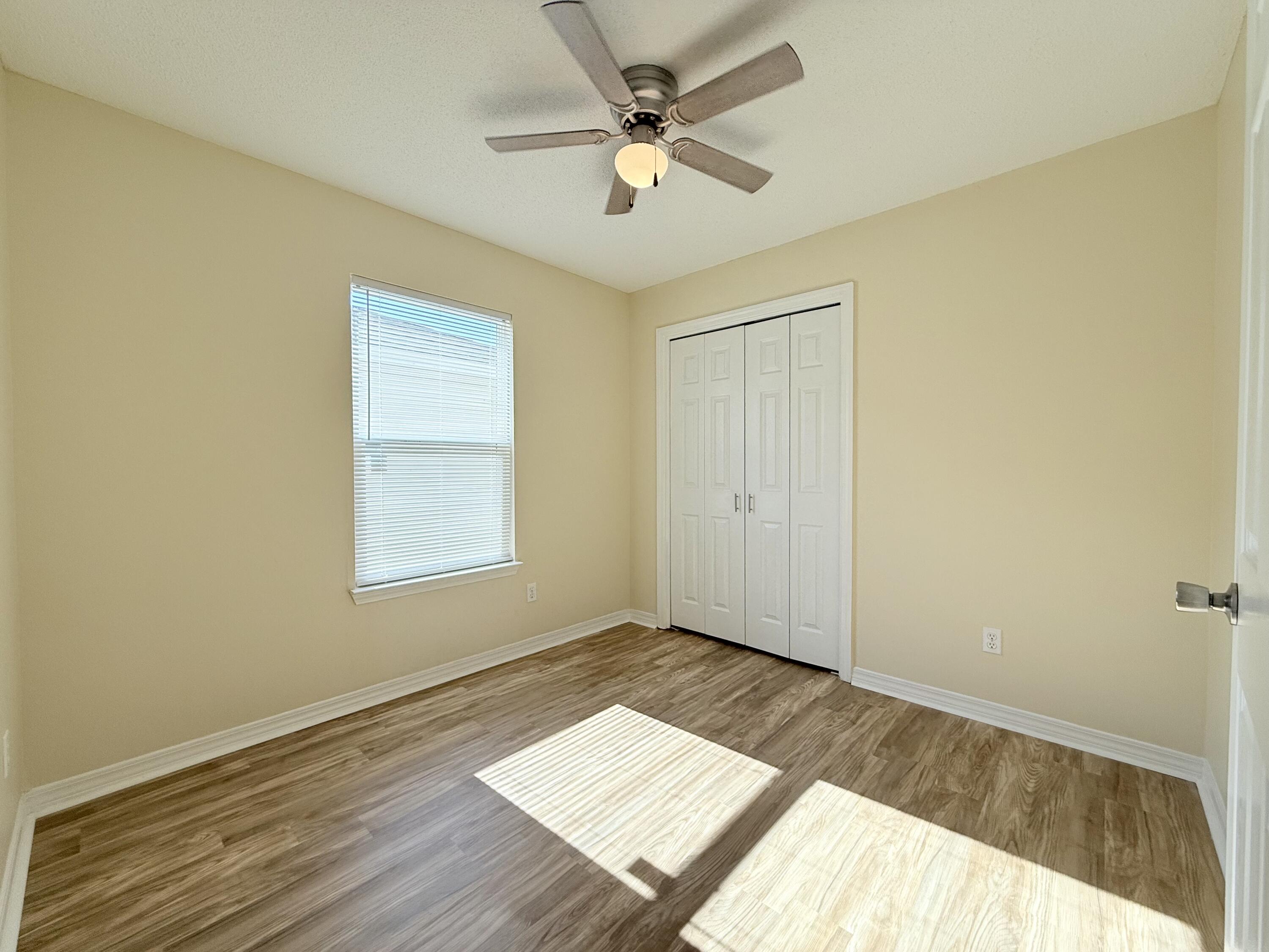 VINEYARD THE - Residential Lease