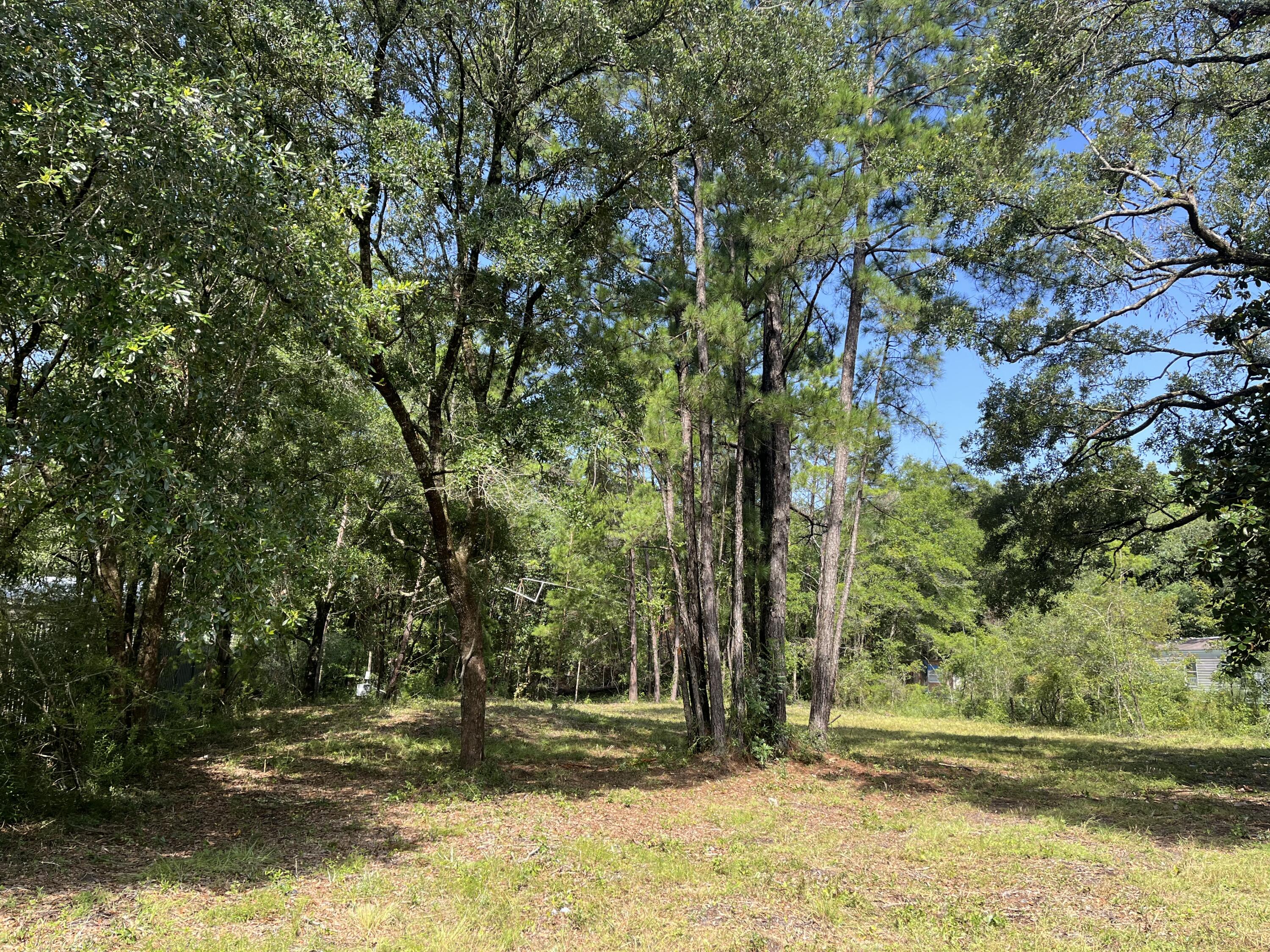 MALLARD CREEK UNREC - Land