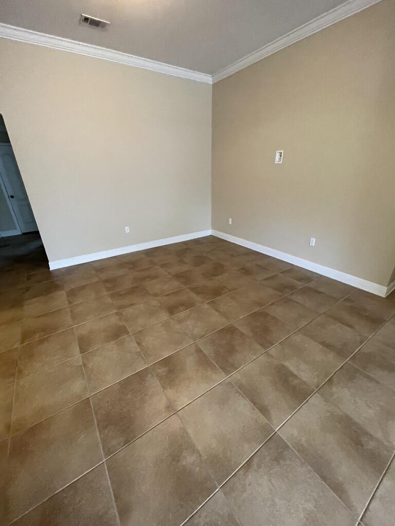 DUGGAN POND ESTATES - Residential Lease
