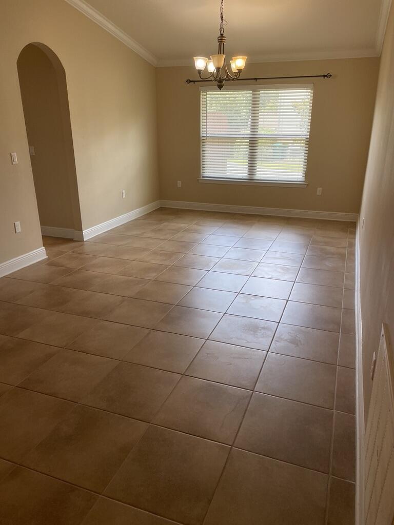 DUGGAN POND ESTATES - Residential Lease