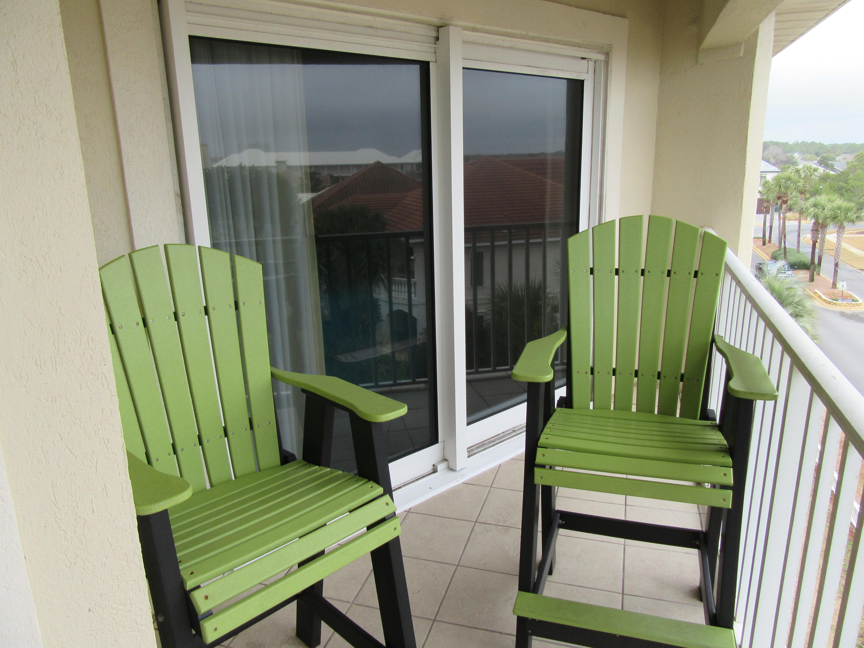MARAVILLA CONDO 3 - Residential