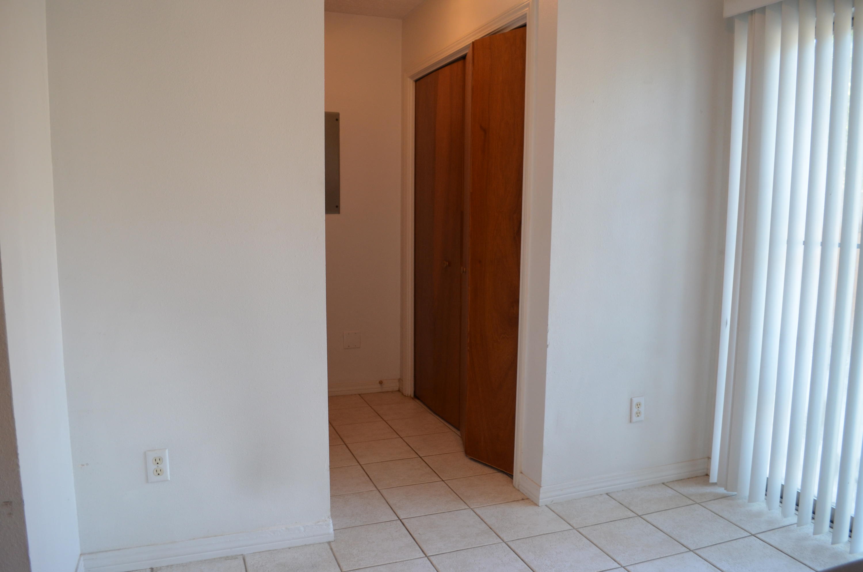 FOREST OAKS PH 1 - Residential Lease