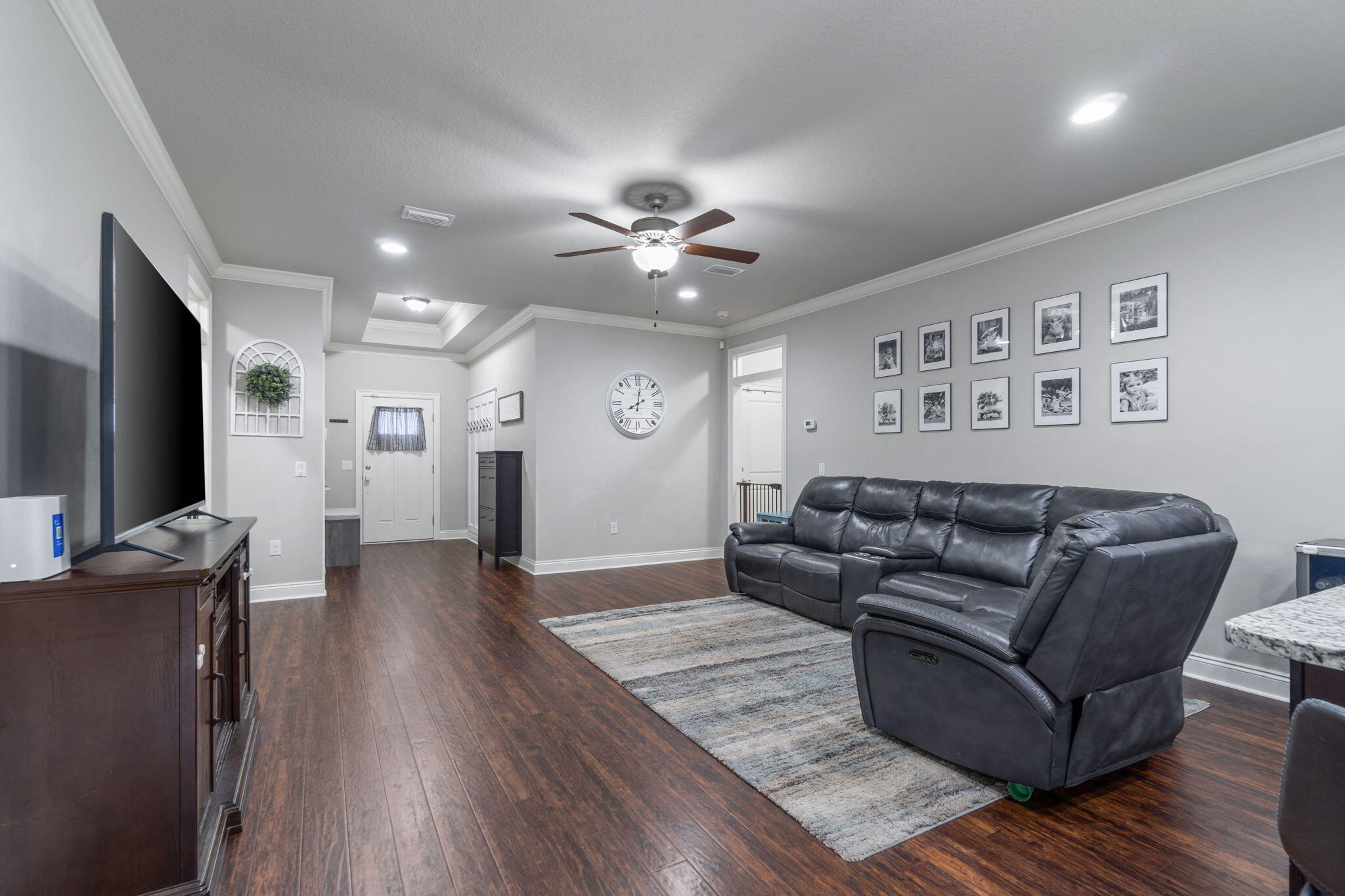 NAVARRE S/D 2ND ADDN - Residential