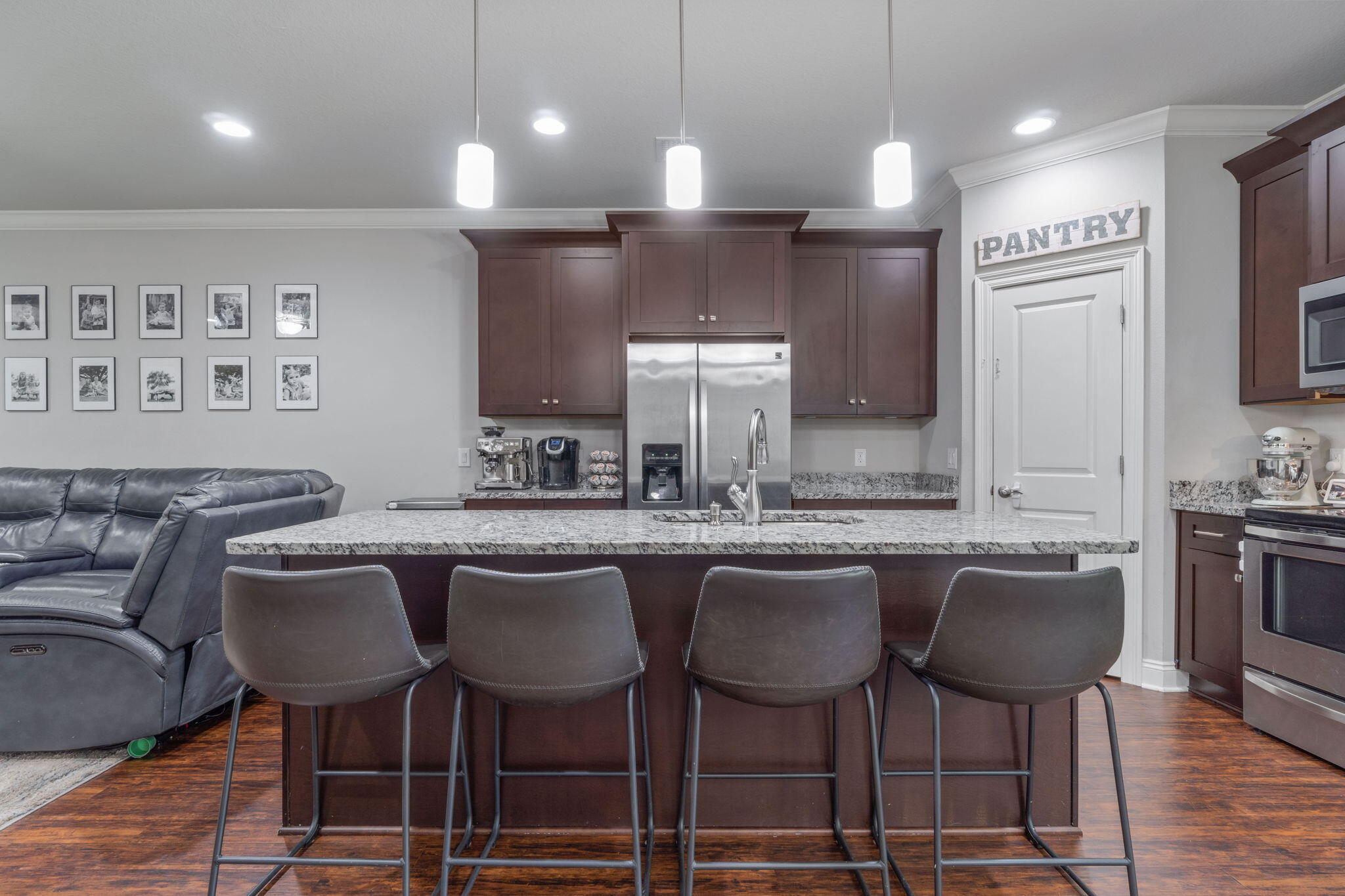 NAVARRE S/D 2ND ADDN - Residential