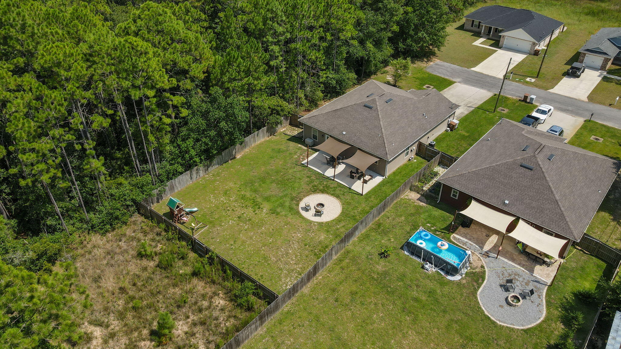 NAVARRE S/D 2ND ADDN - Residential