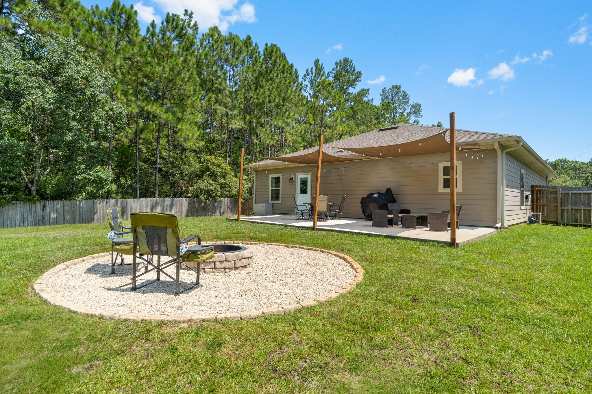 NAVARRE S/D 2ND ADDN - Residential