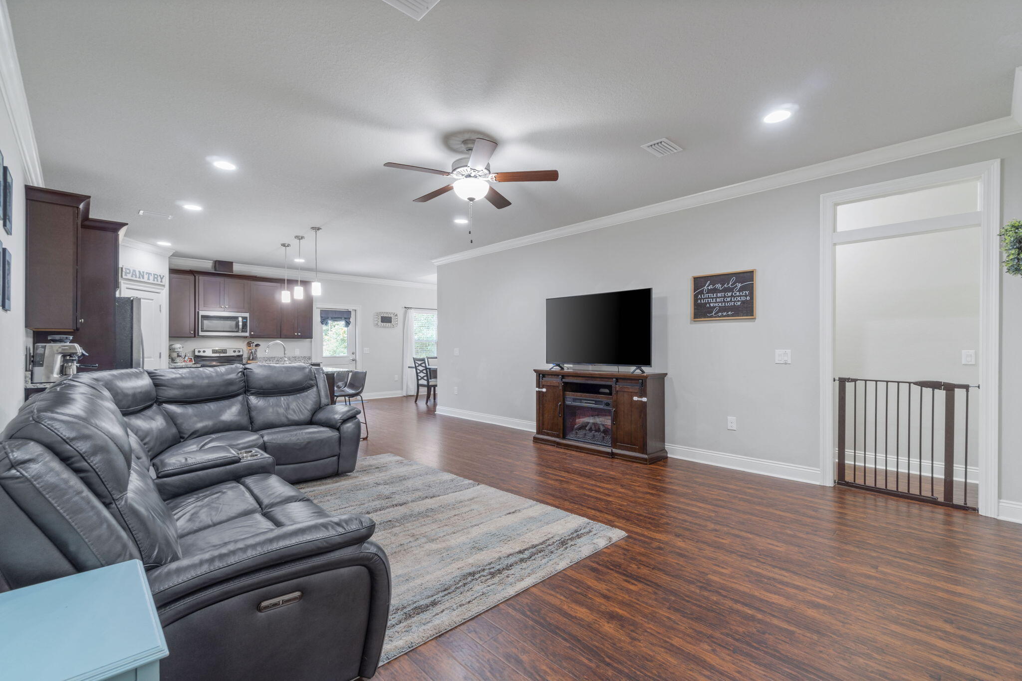 NAVARRE S/D 2ND ADDN - Residential