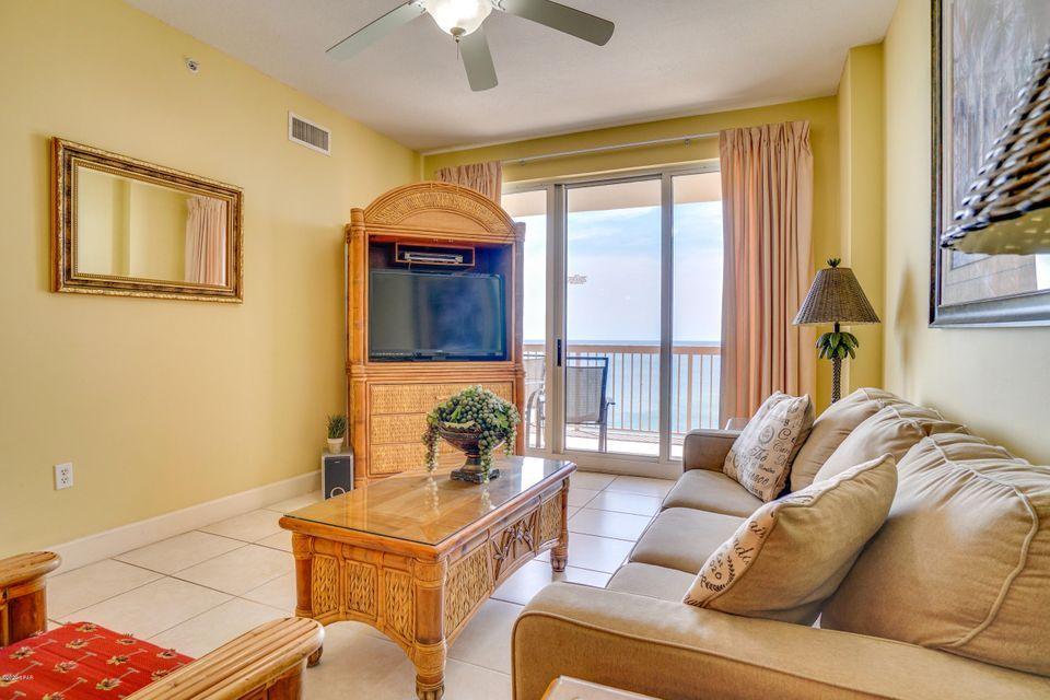 UNDER CONTRACT, SELLER ACCEPTING BACKUP OFFERS
Sunrise Beach unit 1104 has the PRIME location in the deluxe 25-story Gulf front complex, offering dramatic Gulf views over the elevated pools. This
turnkey offering conveys fully furnished and rental ready. Interior features include a spacious and open floor plan with raised ceilings. The fully equipped kitchen
has beautiful granite countertops & breakfast bar. Master bedroom is Gulf front with balcony access. On-suite master bathroom features tile floors, double vanity,
large garden tub, and separate walk-in shower. Kitchen, dining, and living area have huge gulf views
