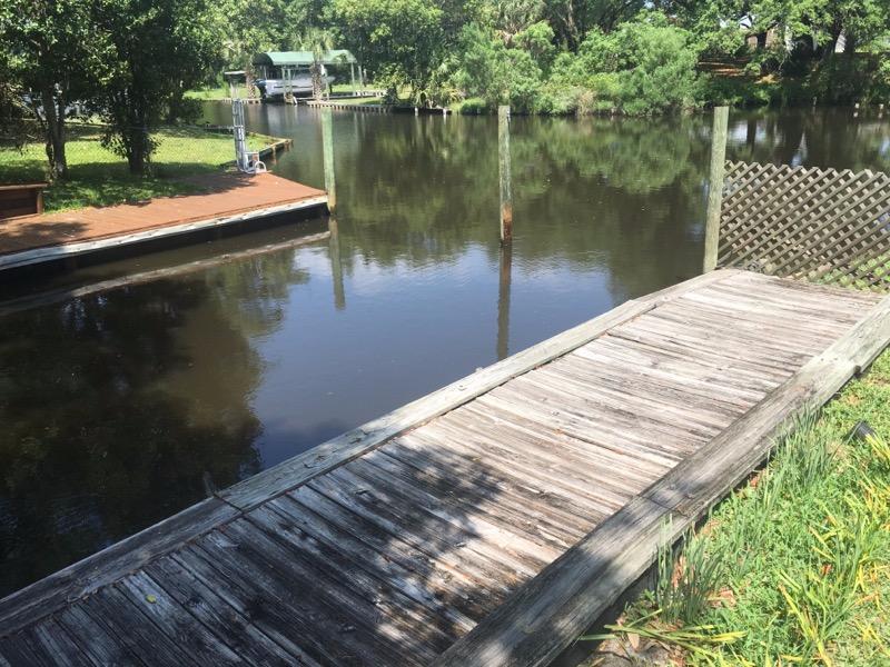 ELLIOTTS POINT 9TH ADDN - Residential Lease