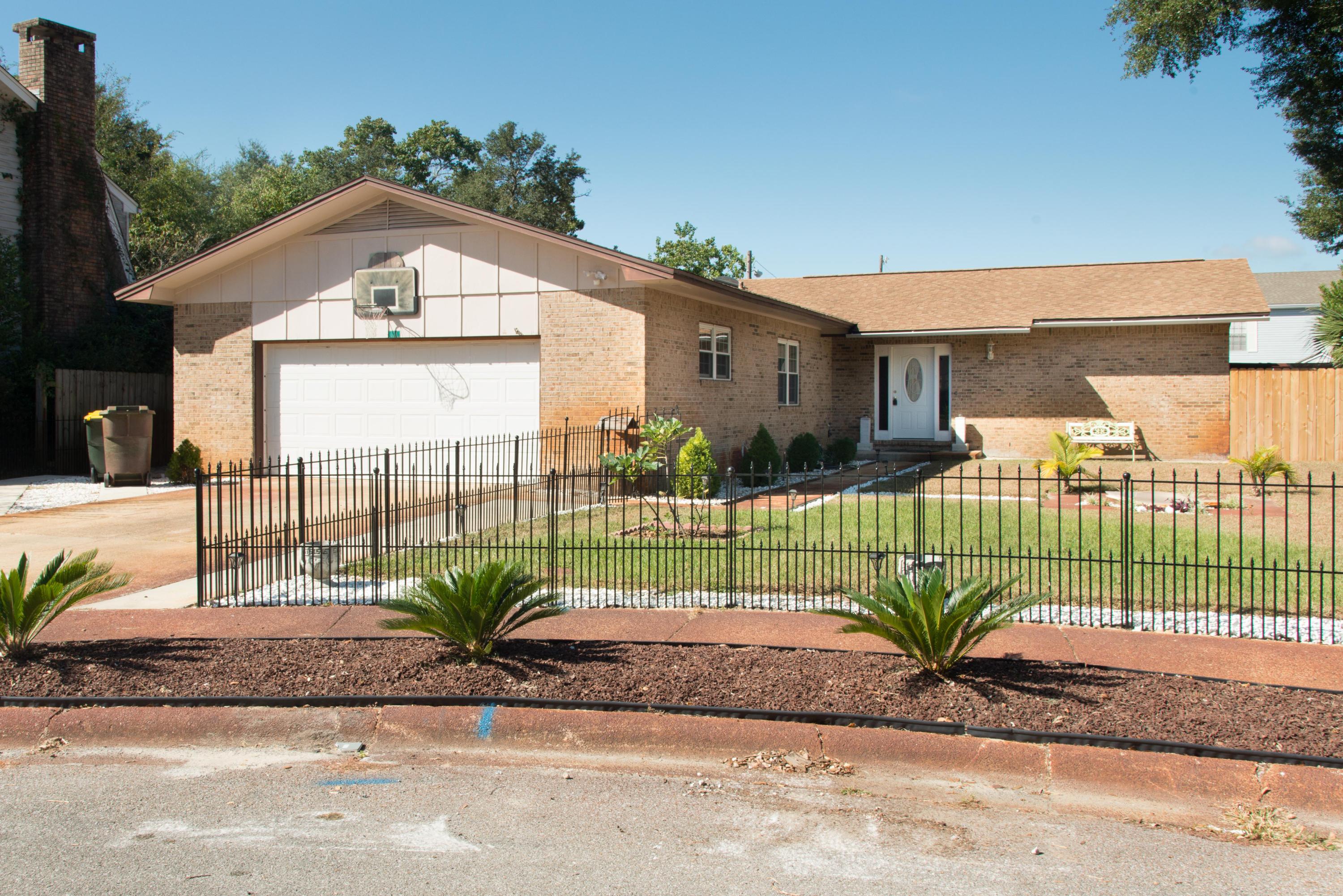 FOREST MANOR 2ND ADDN - Residential Lease