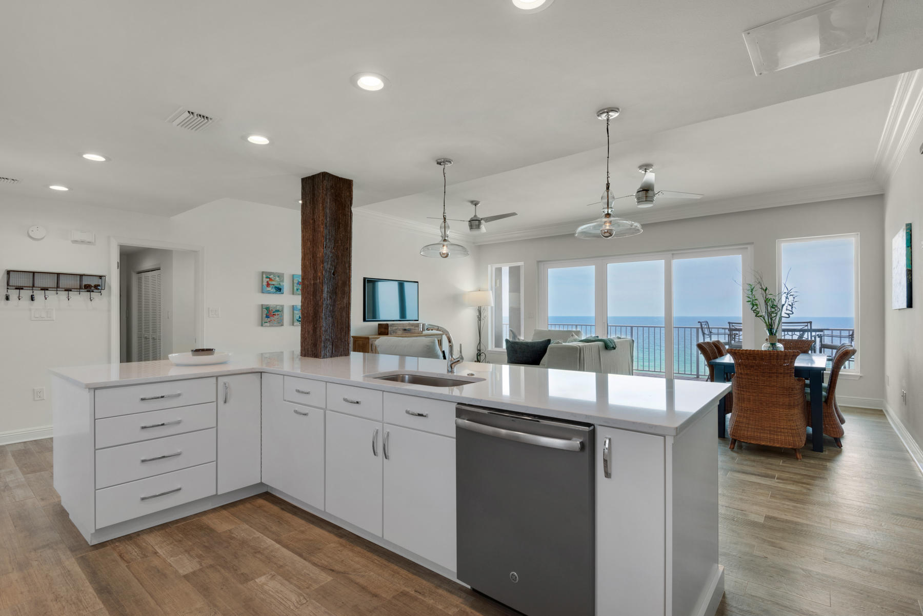 Compass Rose - Residential