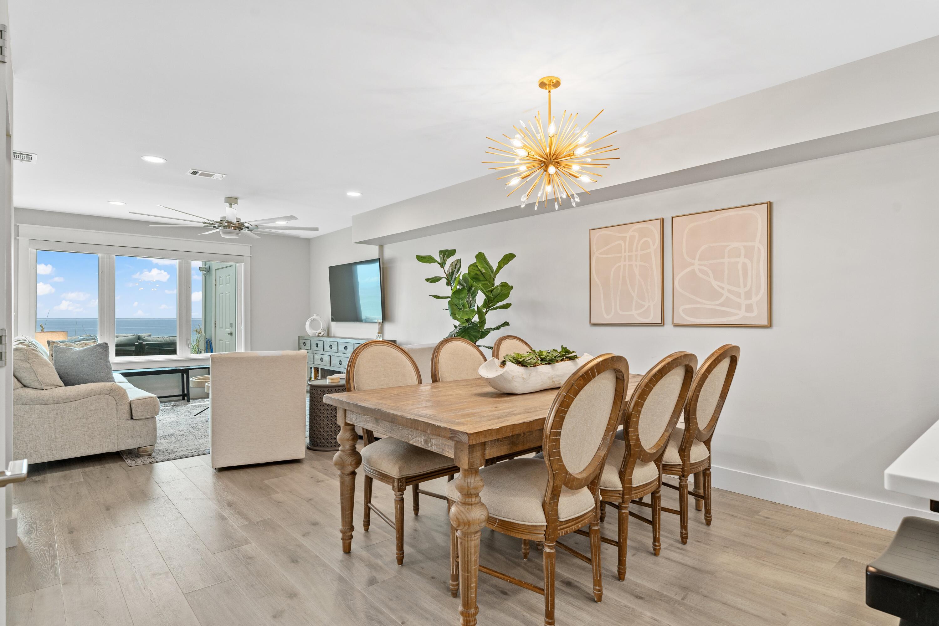 SEA CLIFFS T/H PH 1 - Residential