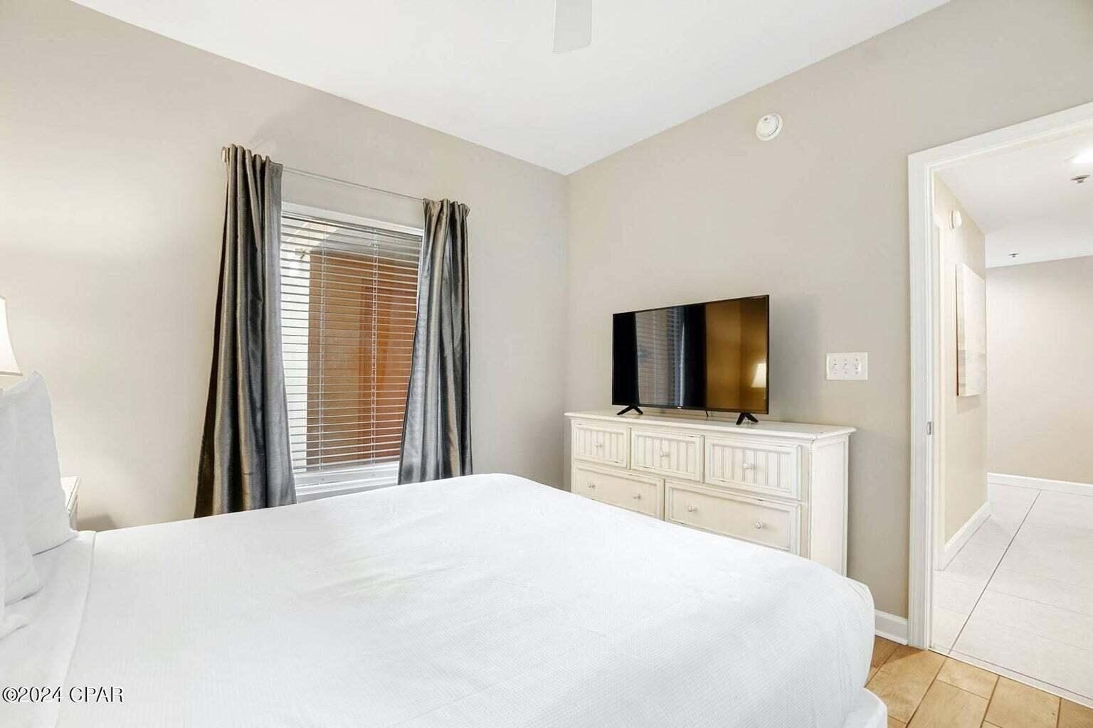 Splash Condo - Residential