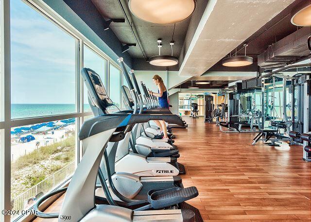 Splash Condo - Residential