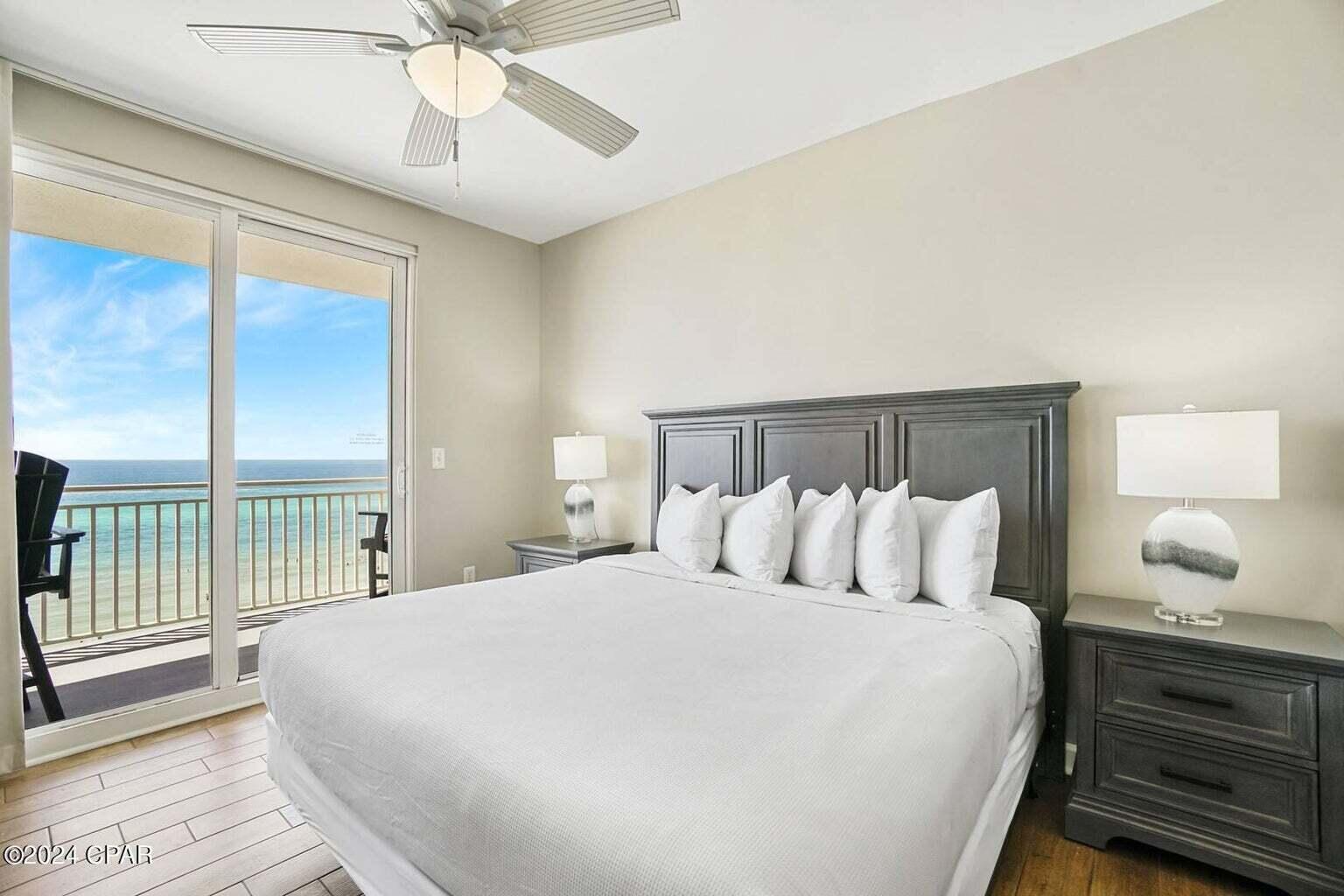 Splash Condo - Residential