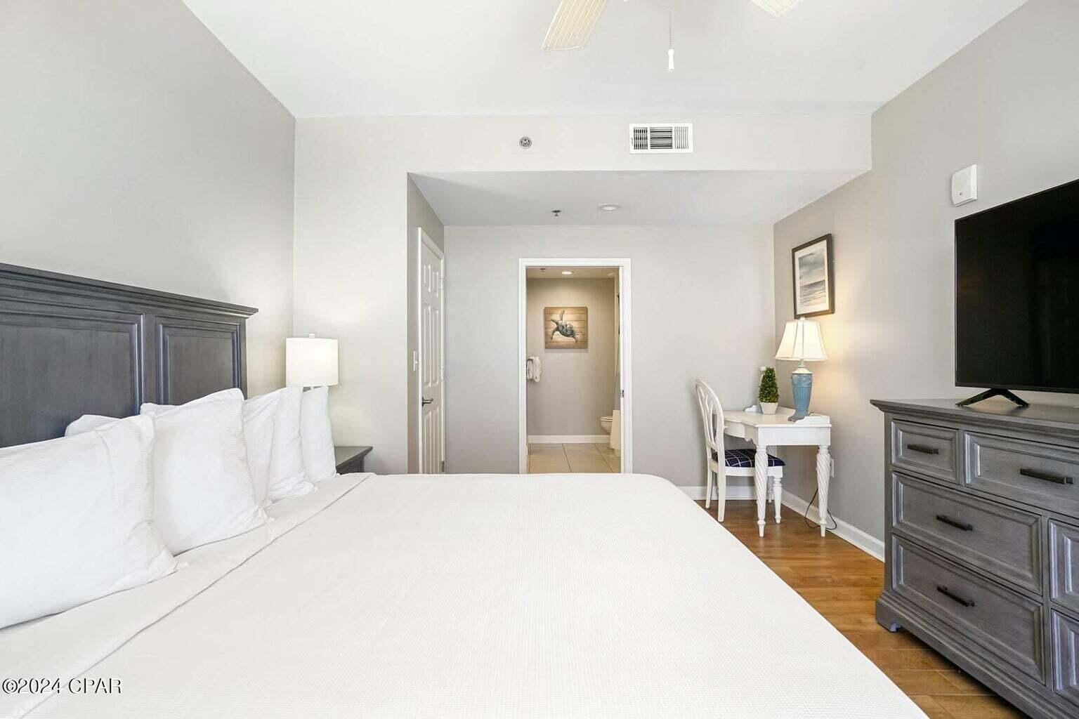 Splash Condo - Residential