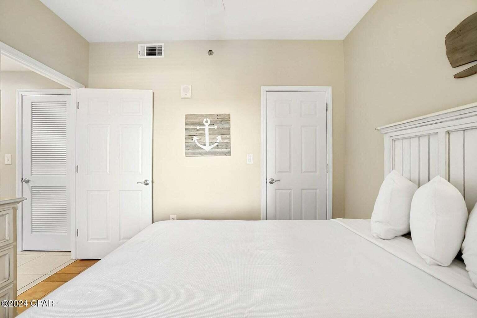 Splash Condo - Residential