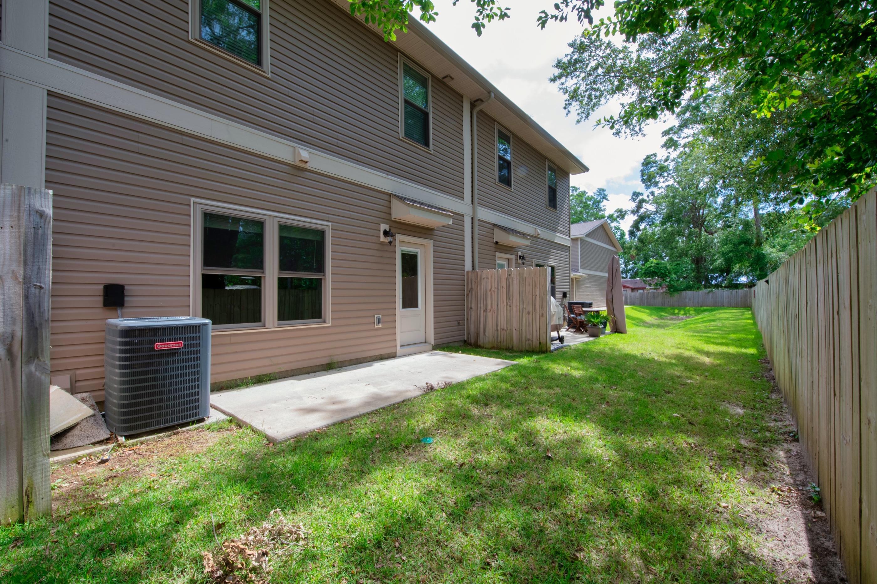MOSSY OAKS - Residential