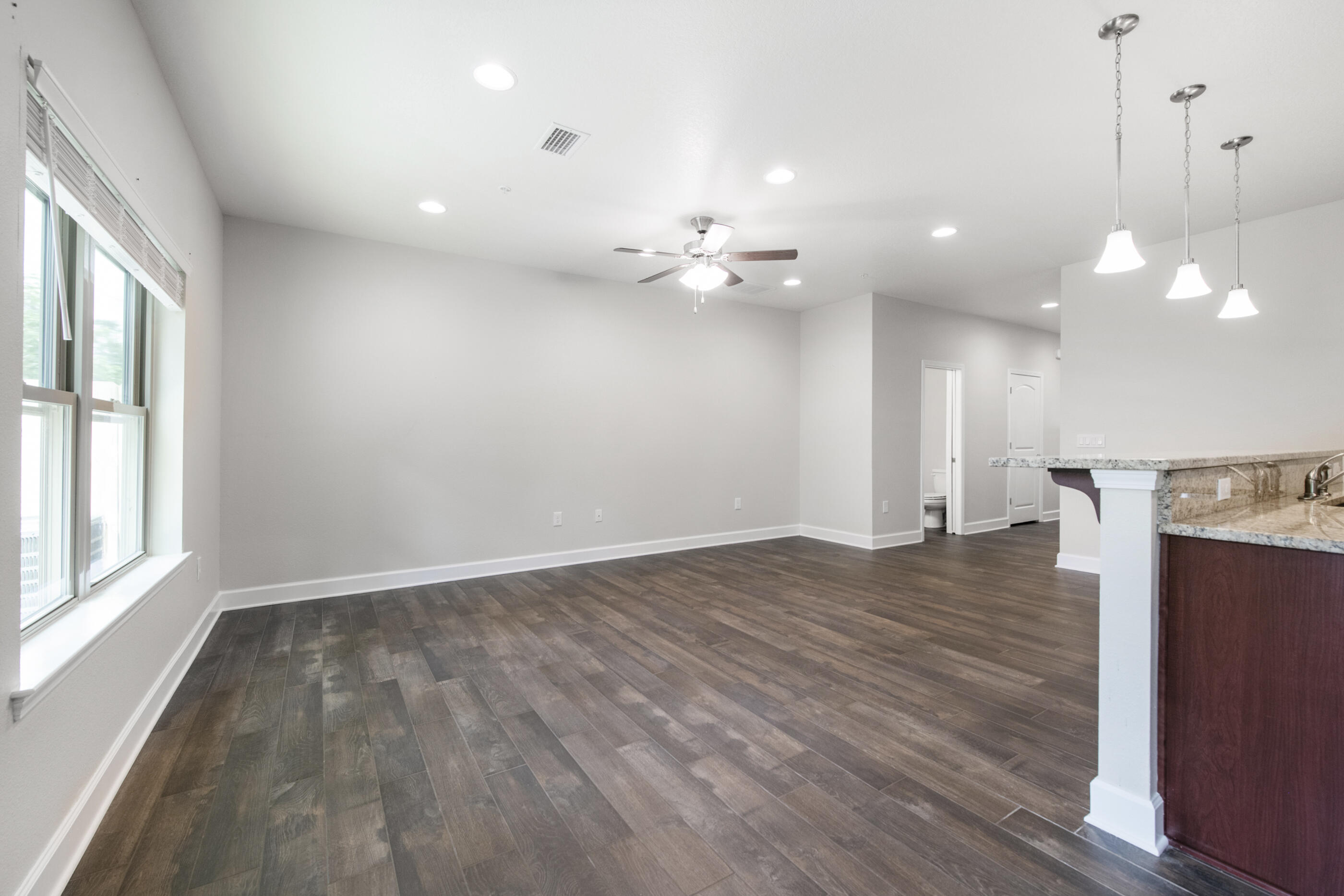 MOSSY OAKS - Residential
