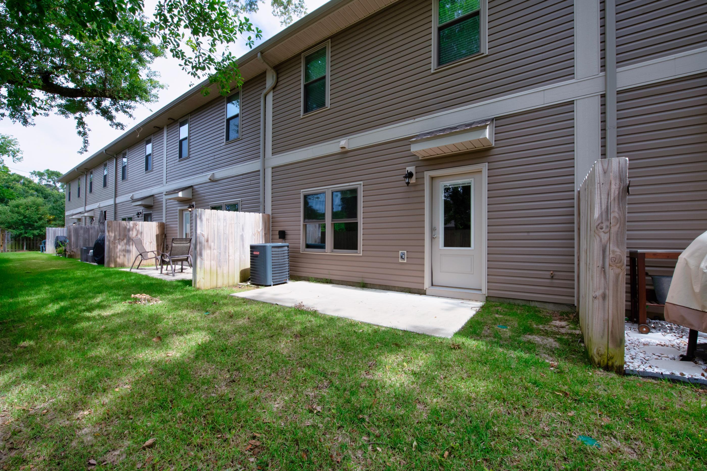 MOSSY OAKS - Residential