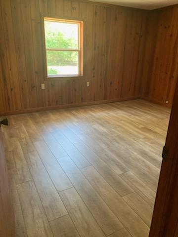 METES & BOUNDS - Residential Lease
