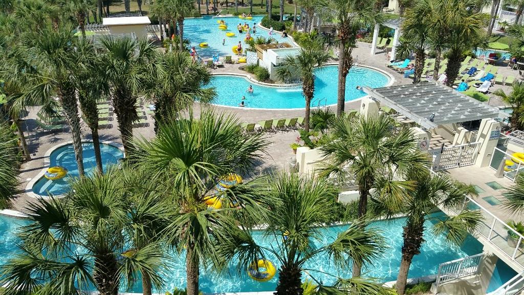 DESTIN WEST GULFSIDE VILLAS - Residential