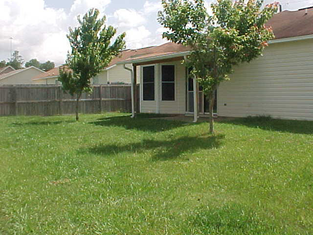CRESTVIEW - Residential Lease