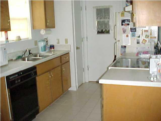 CRESTVIEW - Residential Lease