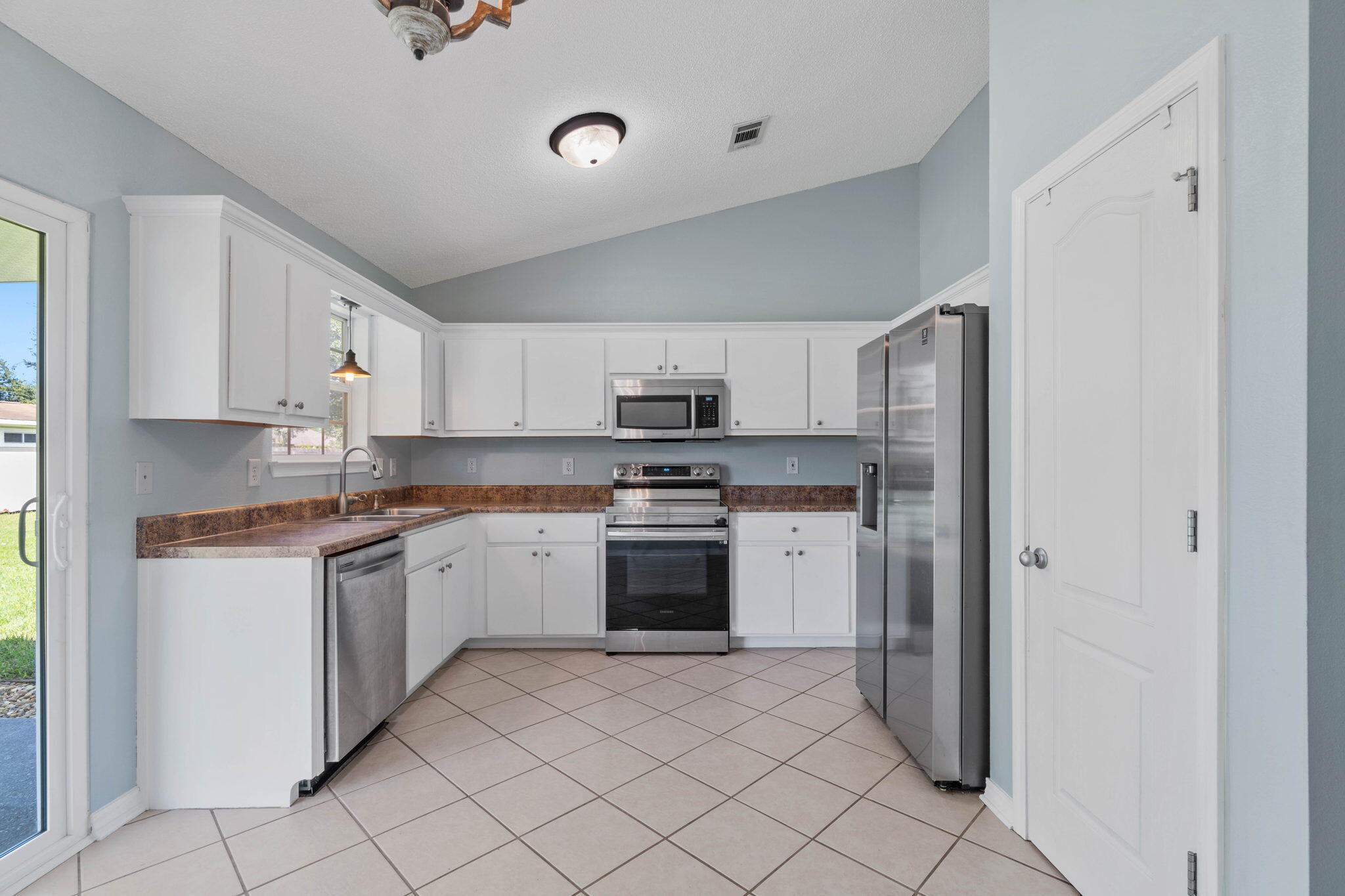 PLANTATION WOODS - Residential