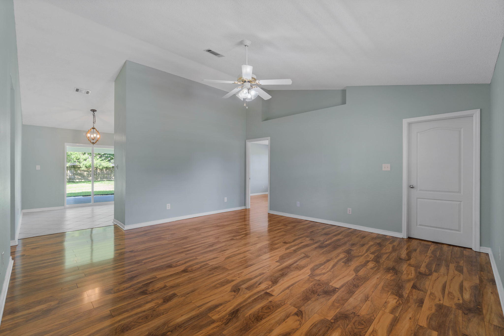 PLANTATION WOODS - Residential
