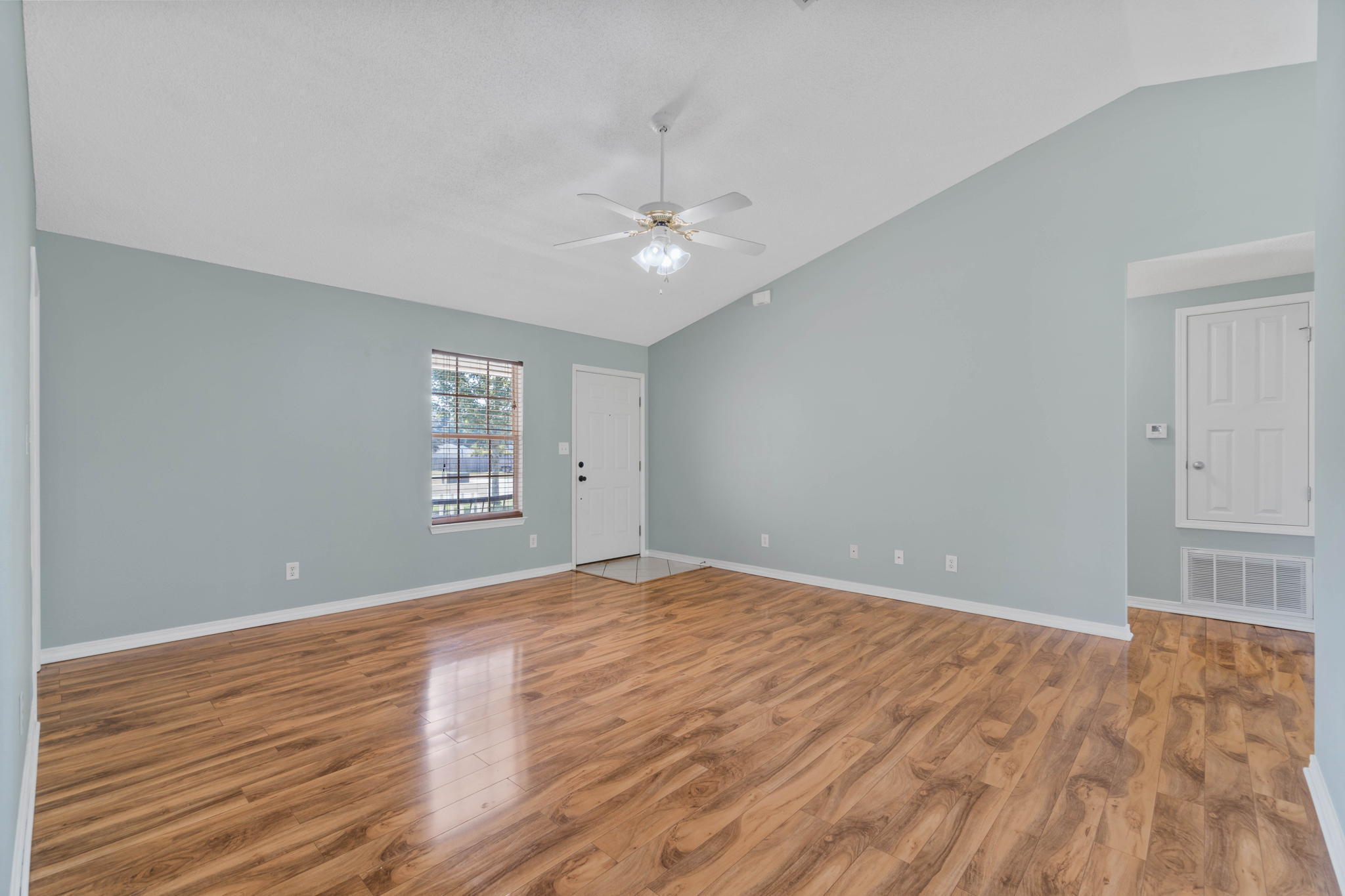 PLANTATION WOODS - Residential