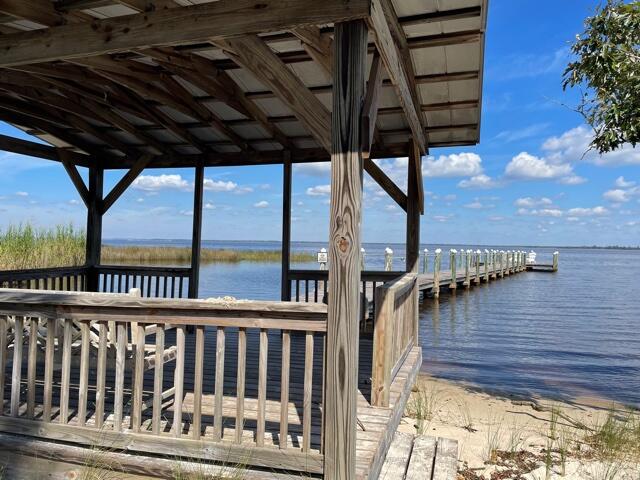 BAY MAGNOLIA - Land