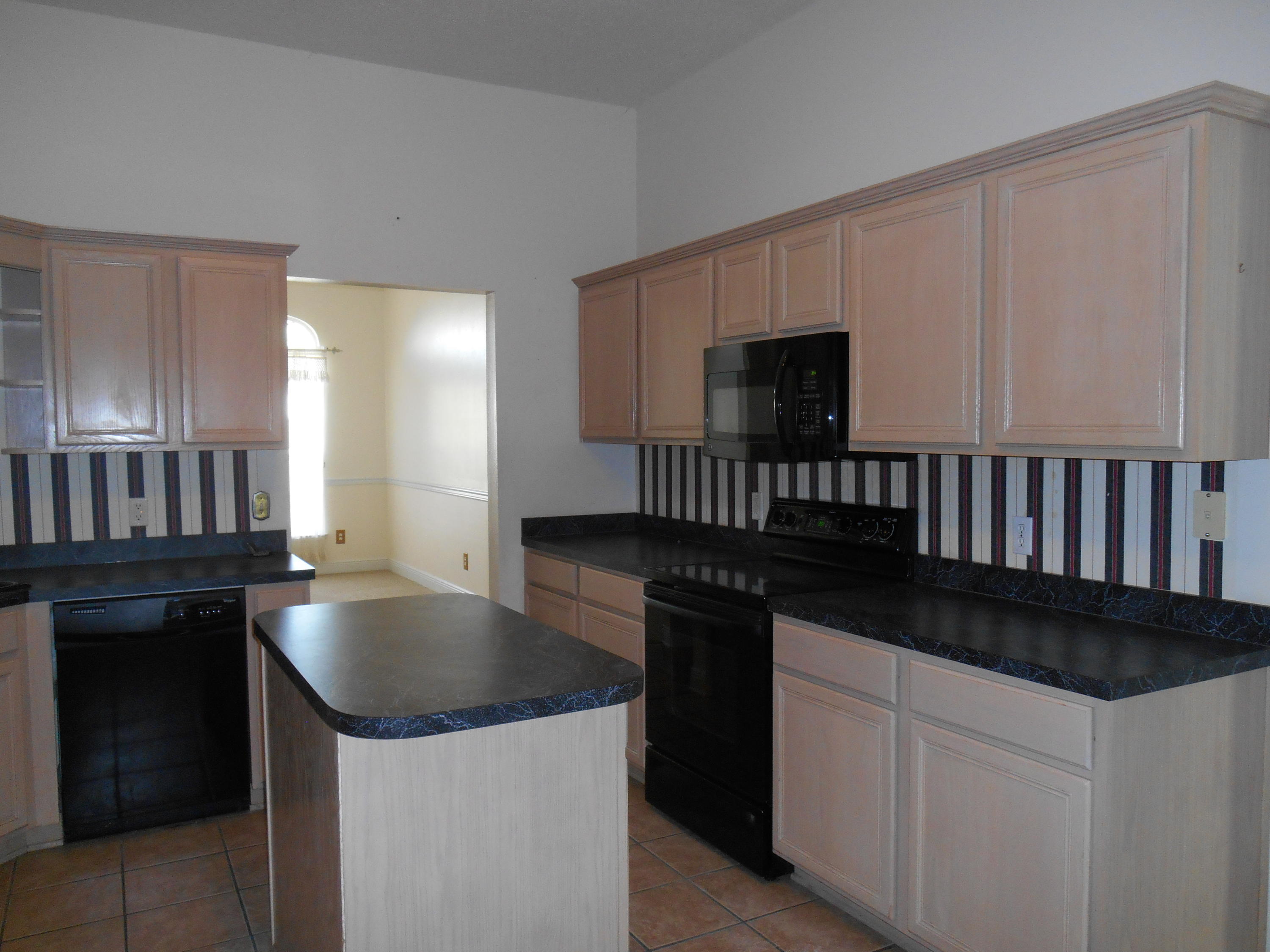 WESTVIEW ESTATES PH 5 - Residential Lease
