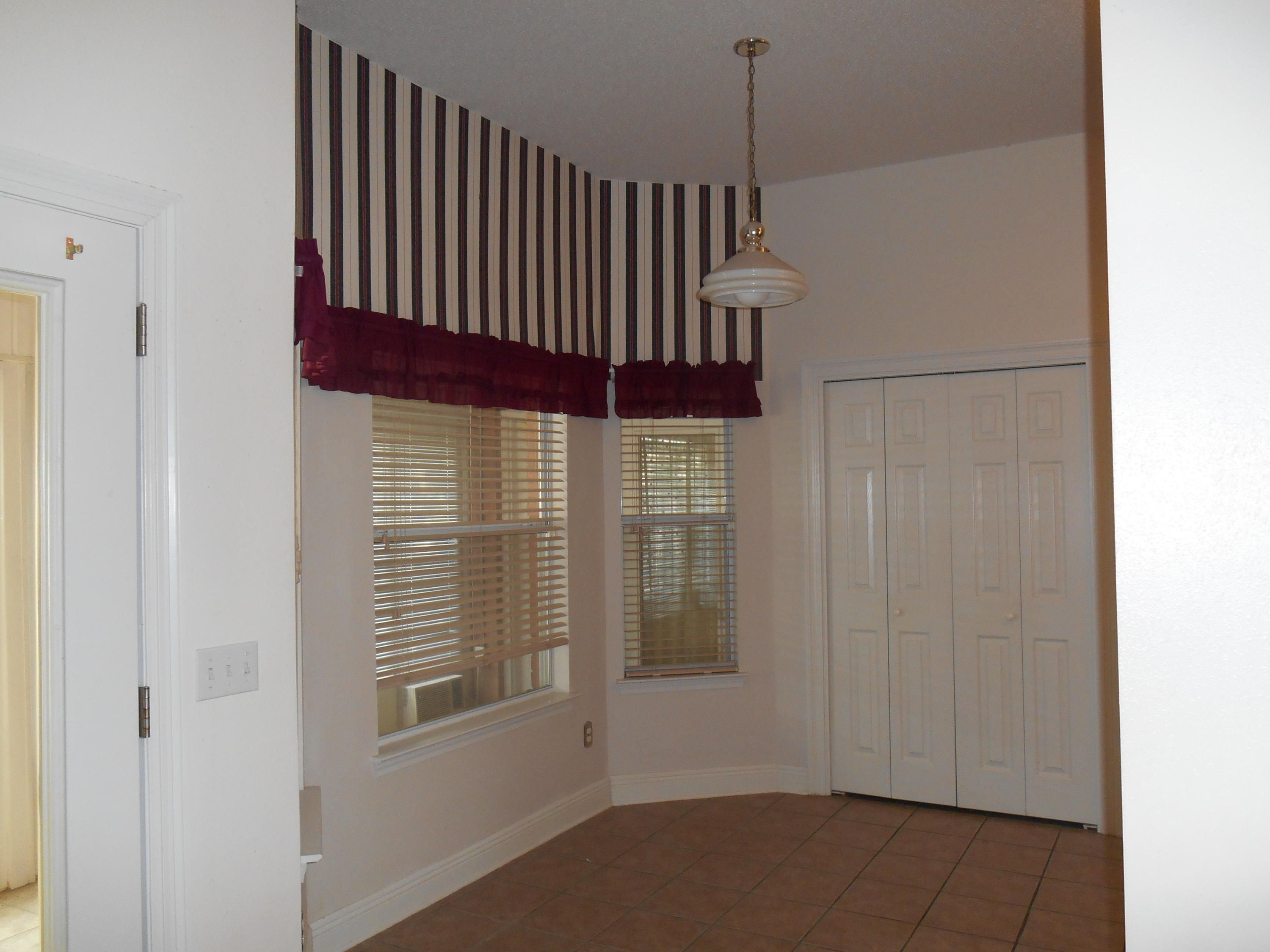 WESTVIEW ESTATES PH 5 - Residential Lease