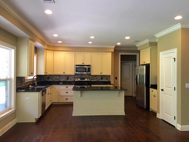 MILL CREEK ESTATES - Residential Lease