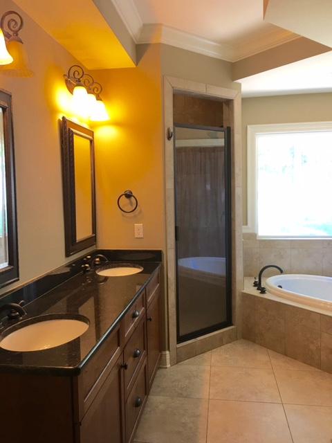 MILL CREEK ESTATES - Residential Lease