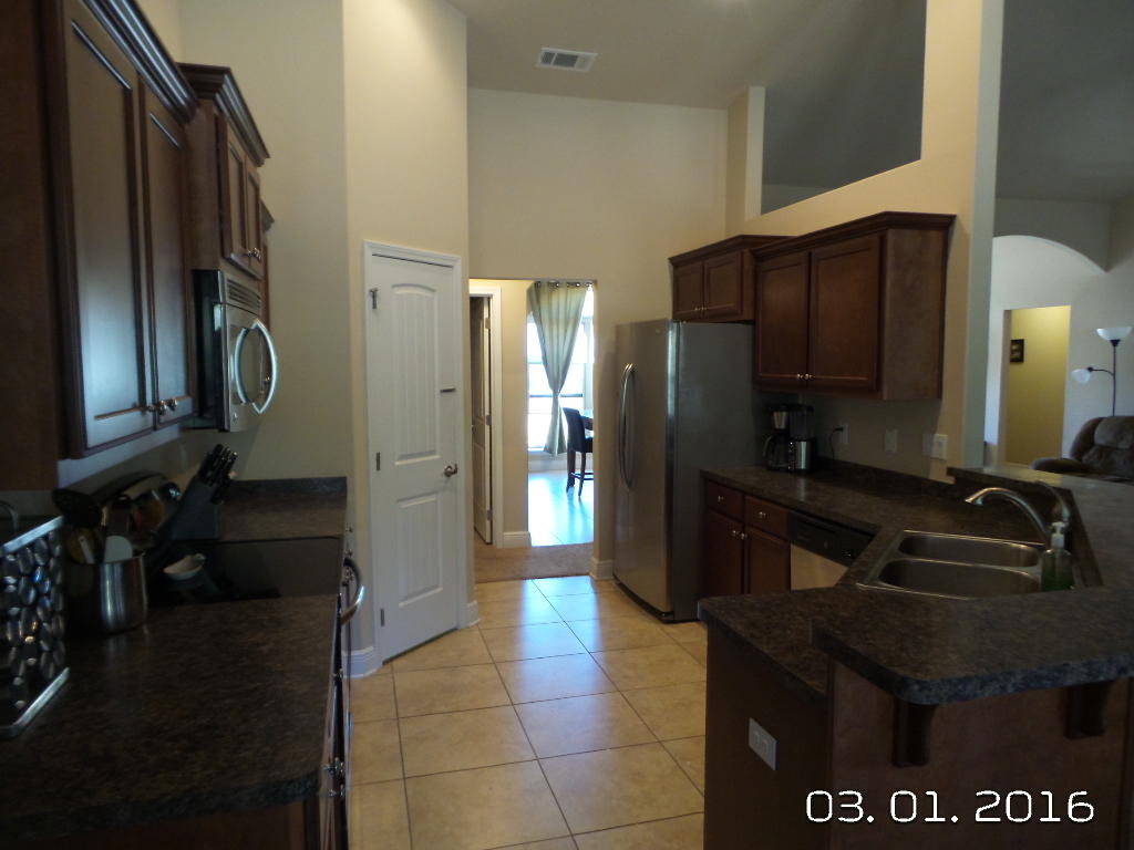 SILVER CREEK ESTATES - Residential Lease