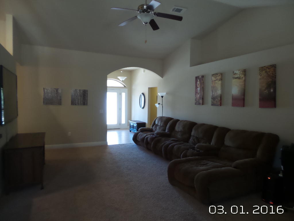SILVER CREEK ESTATES - Residential Lease