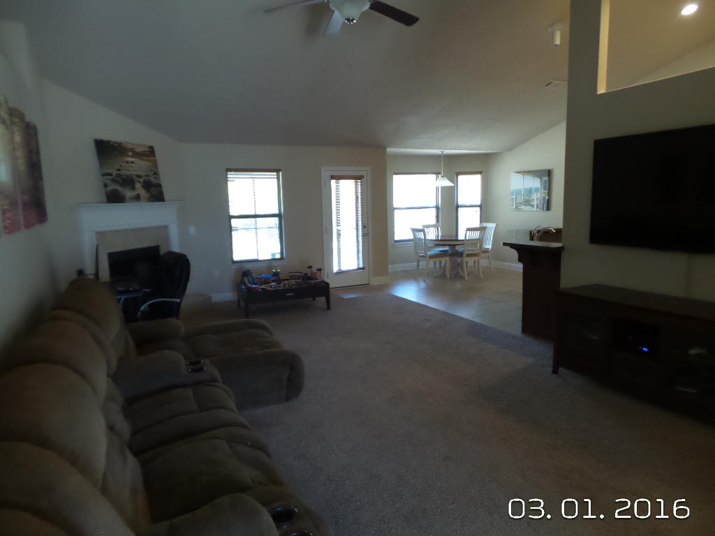 SILVER CREEK ESTATES - Residential Lease