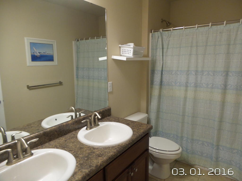 SILVER CREEK ESTATES - Residential Lease
